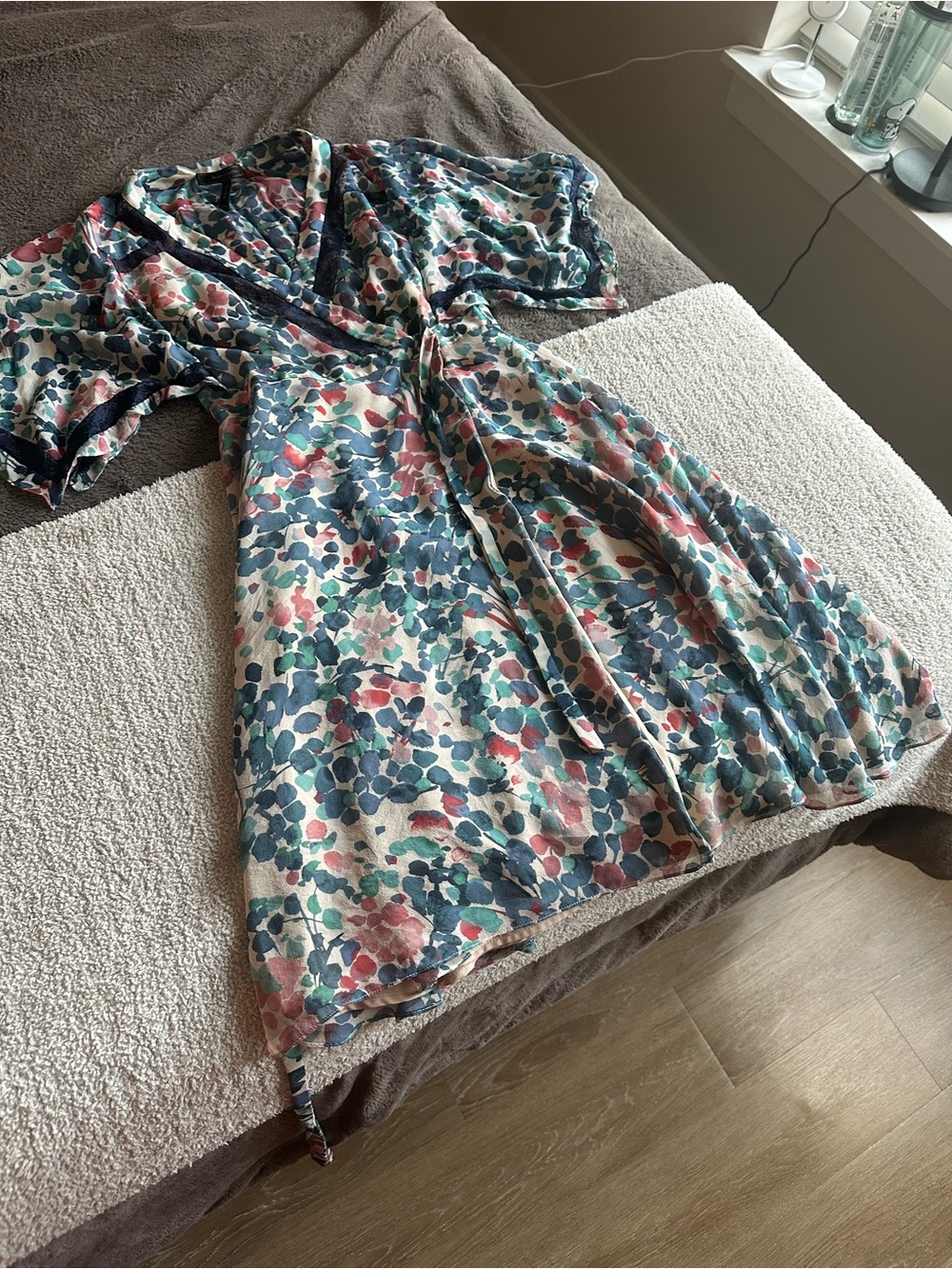 BCBGMAXAZRIA Adele "Sea Green Combo" Splatter Print Stretch Wrap Dress
